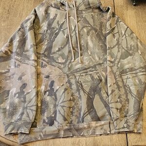 Camo Hoodie - Mens Small